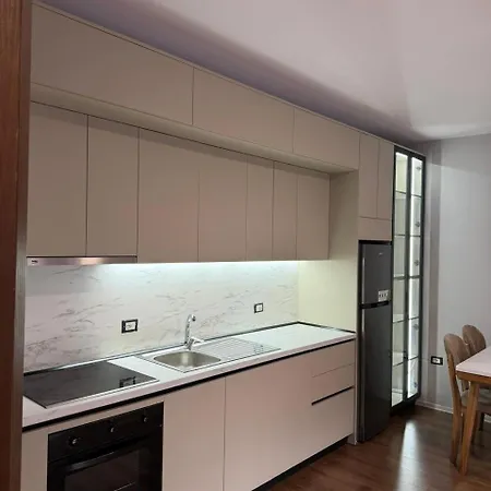 Luxe Apartment *